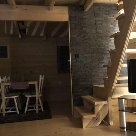 Apple House Βίλα Τσέτινιε Εξωτερικό φωτογραφία